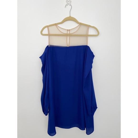 Dress - Picture 3 of 5